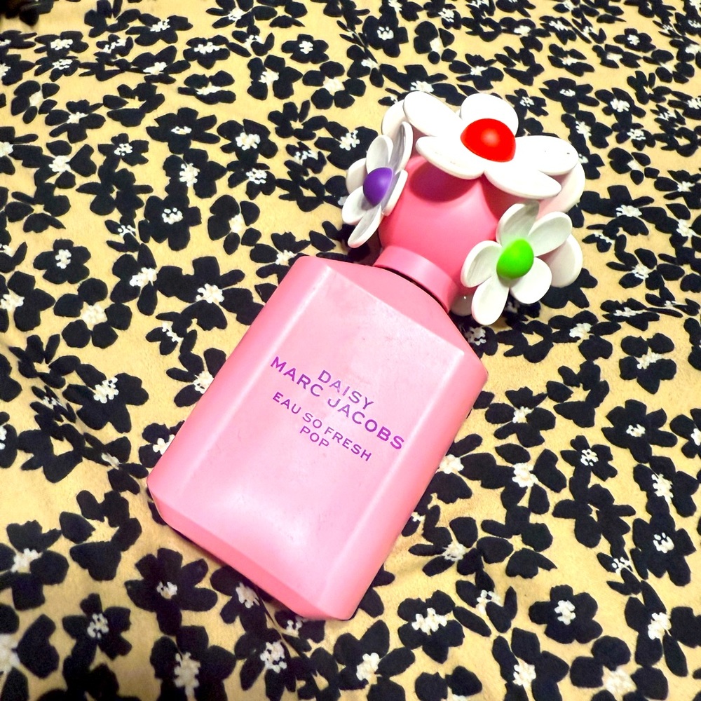 Marc Jacobs Daisy Eau So Fresh Pop Eau De Toilette 2.5oz Nearly Full Authentic